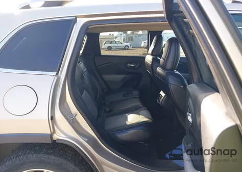 2014 Jeep Cherokee Limited из США, поврежденный, VIN 1C4PJMDB8EW189712